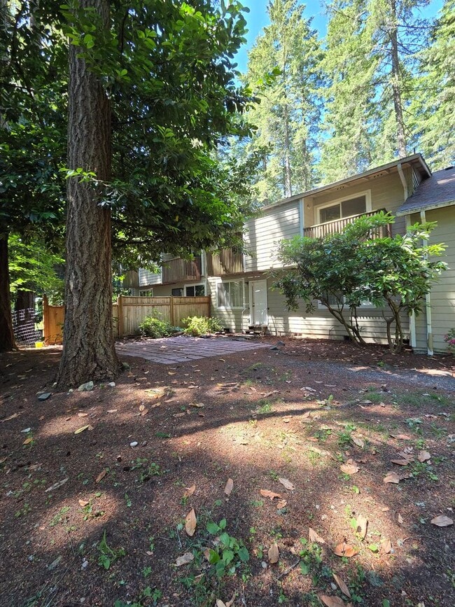 Photo - Large, Open Concept Gig Harbor Three Bedroom. Available Now!