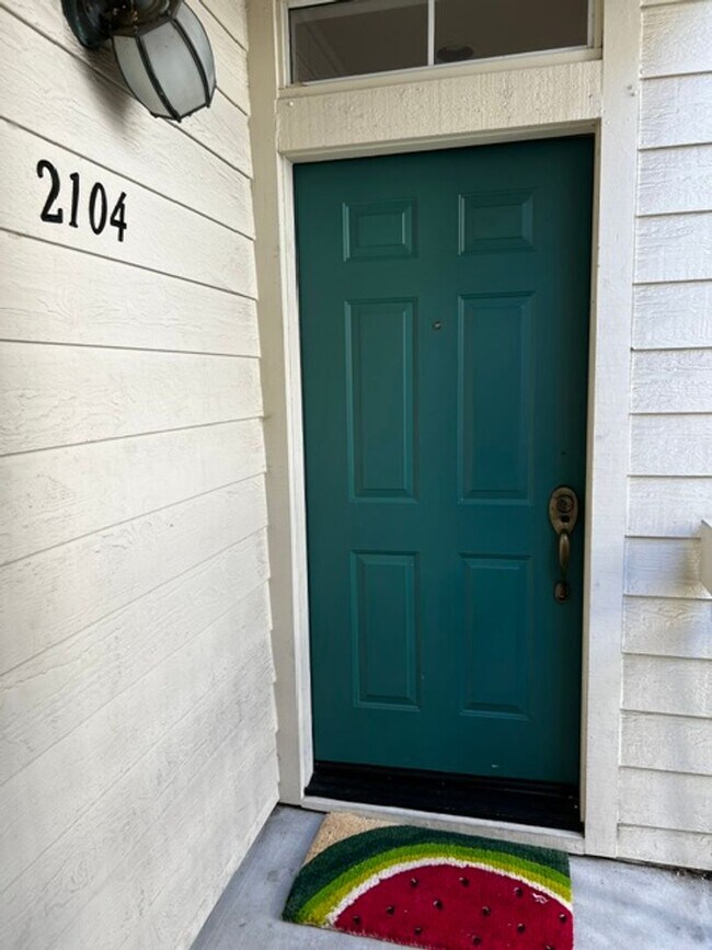 Photo - Spacious 2BR/2BA Redwood Shores Condo with Balcony, Natural Light & Garage Parking