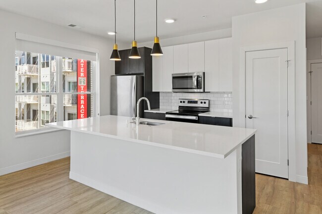 Photo - 5945 6th Ave Unit 307