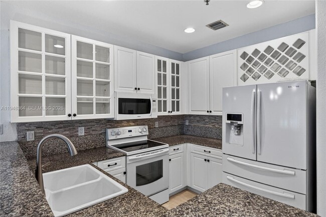 Photo - 4645 SW 75th Way