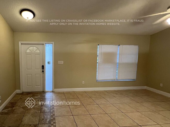 Photo - 423 Woodview Dr