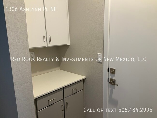 Photo - 1306 Ashlynn Pl