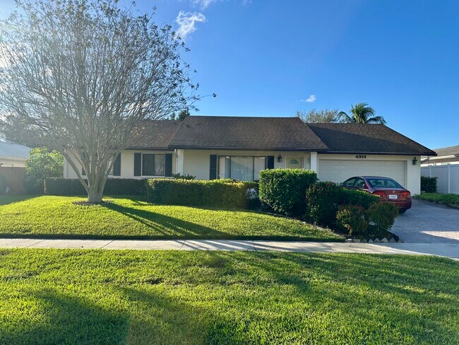 Photo - 4914 Acorn Dr