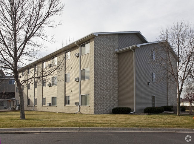 Photo - Hanley Place Apartments