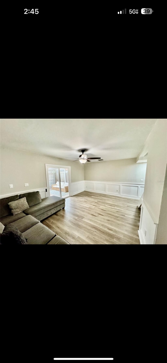 Photo - 1884 Clearbrooke Dr