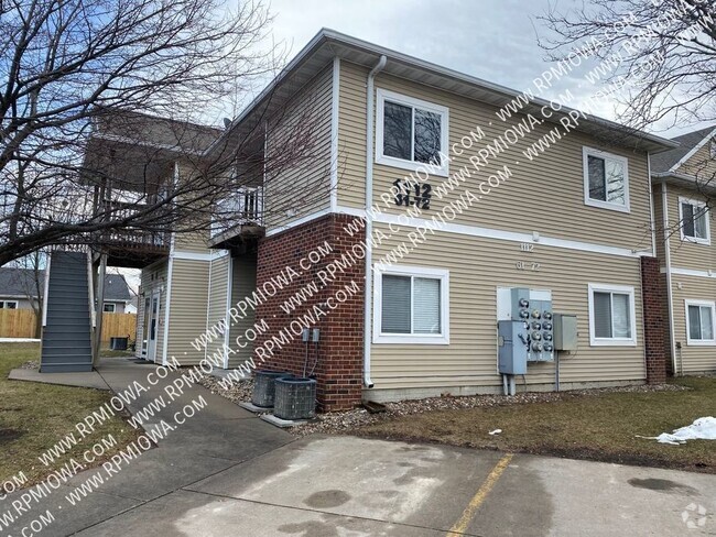 Building Photo - 1112 N 6th St Rental