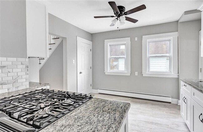 Photo - 41 Spring St