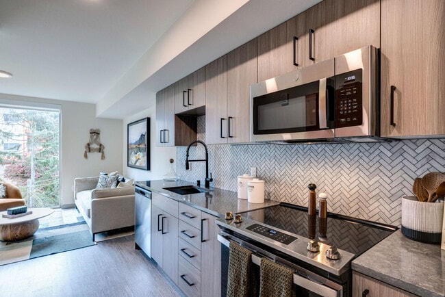 Photo - Broadstone Vin