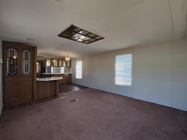 Photo - 308 Sunshine Dr