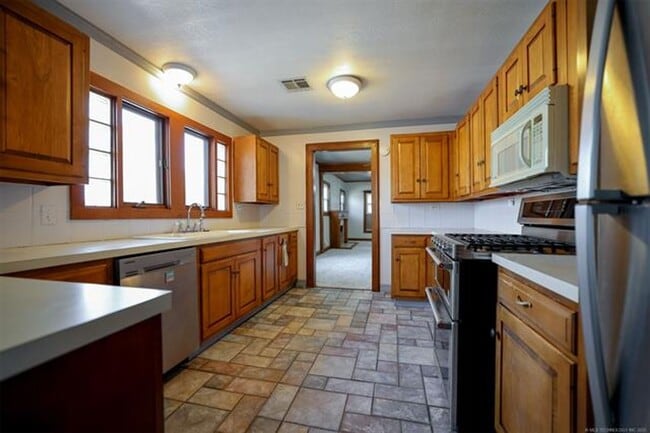 Photo - Charming 1920s Midtown bungalow with lots of space and character