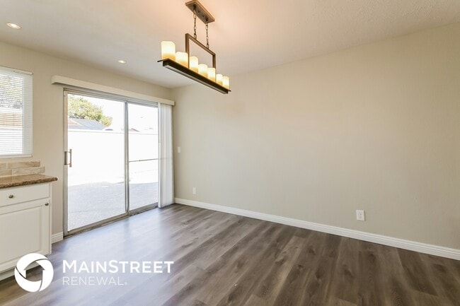 Photo - 5322 Camden Ave