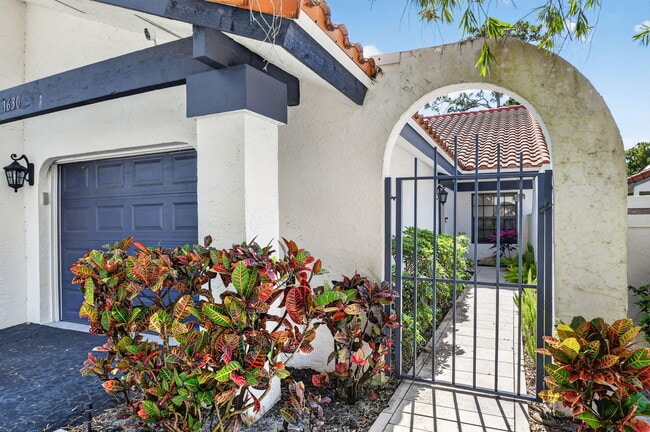 Photo - 1630 NW 22nd Ave