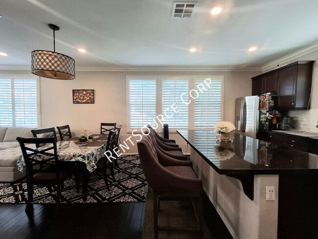 Photo - 24355 Verdugo Cir Unit V