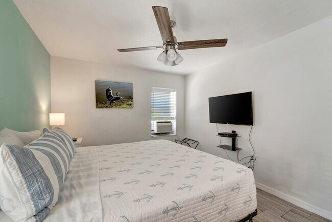 2204 Avenue A N Unit SI FL2-ID1591518P