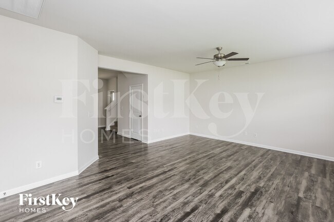 Photo - 9605 Hamel St