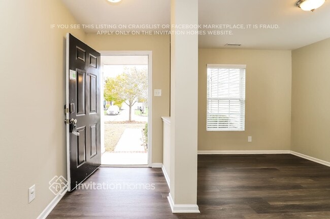 Photo - 791 Runningbrook Ln