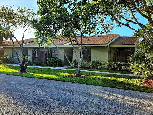 Photo - 164 Meadows Dr
