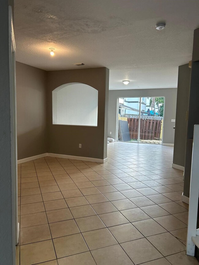 Photo - 11486 NW 77th St