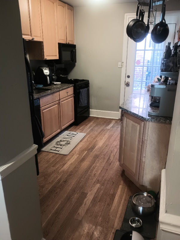 Photo - 718-713 13th St NE