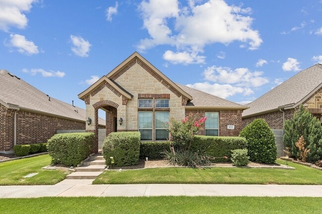 Photo - 913 Parkside Dr House
