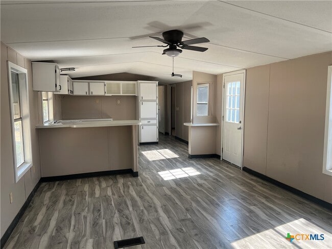 Photo - 148 Arthur Ln