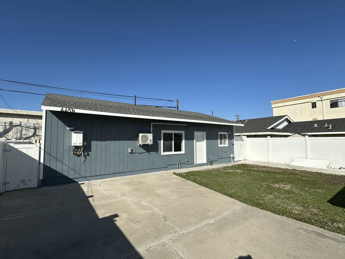 Photo - 4451 W 133rd St (Hawthorne, CA)