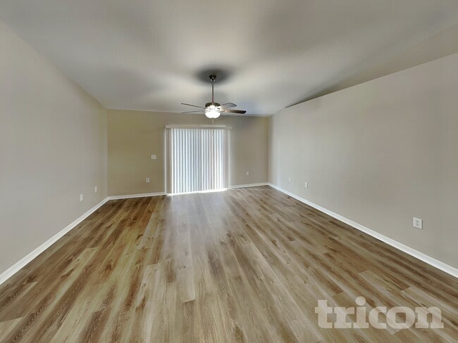 Photo - 339 Squires Grove Dr