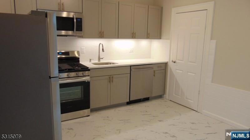 Photo - 26 Harrison St Unit 2L