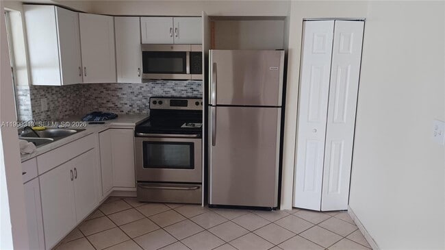 Photo - 2015 N 31st Ave