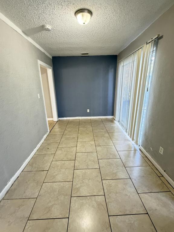 Photo - 1302 Josephine St