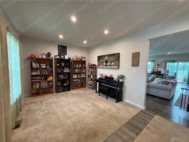 Photo - 2418 David Grey Cir