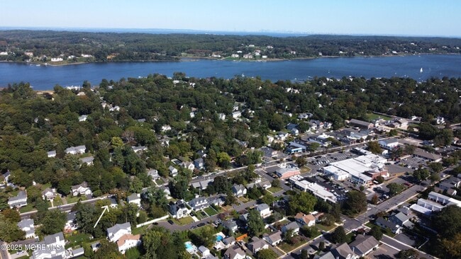 Photo - 514 River Rd