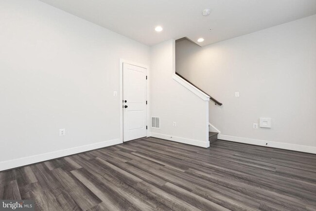 Photo - 12731 Vuillard St