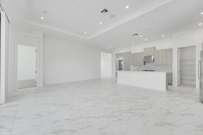 Photo - 13908 Vivant Dr