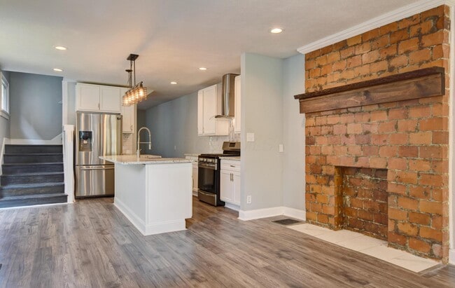 Photo - 719 Fairwood Ave