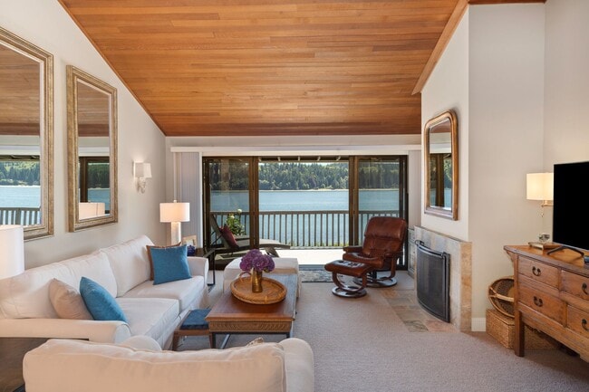 Photo - Short Term Lease | 2 Bed, 2 Bath Resort St...