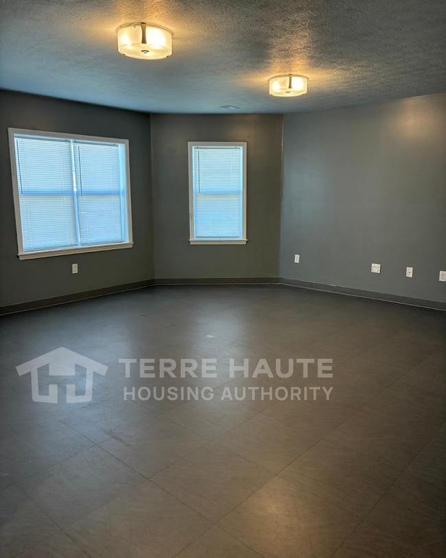 Living Area - 1309 3rd Ave