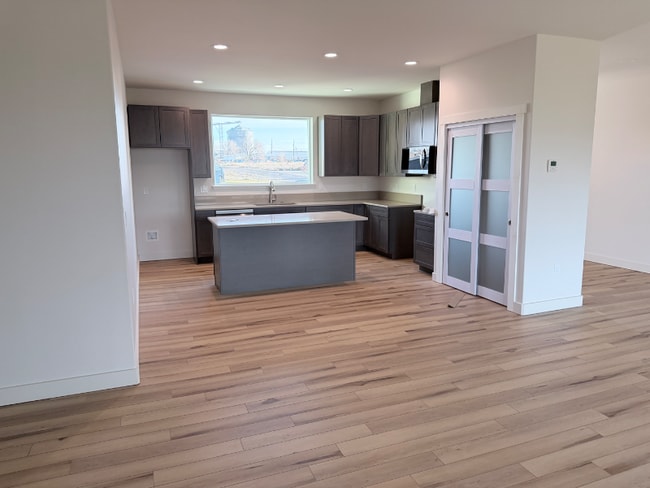 Photo - 14812 2nd St NE