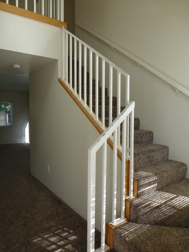 Photo - gbfront Unit 1737