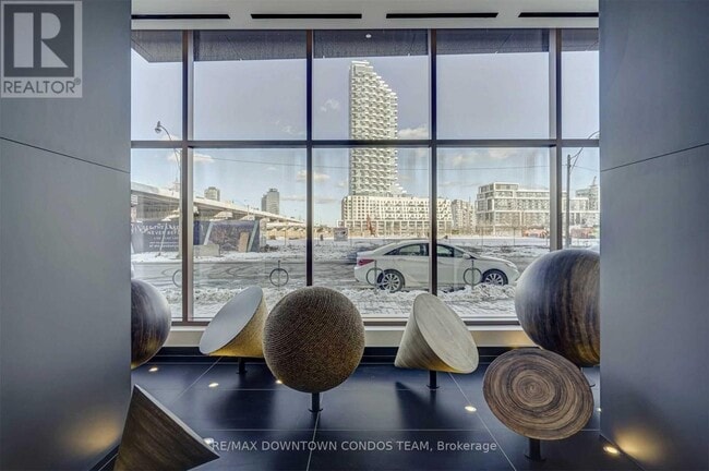 Photo - 20 Richardson St Unit 812