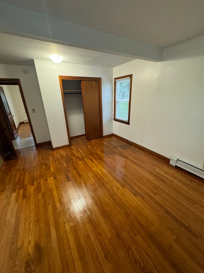 Photo - 707 Jackson St