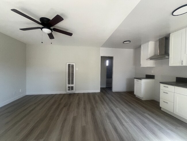 Photo - 1814 W 22nd St Unidad 1