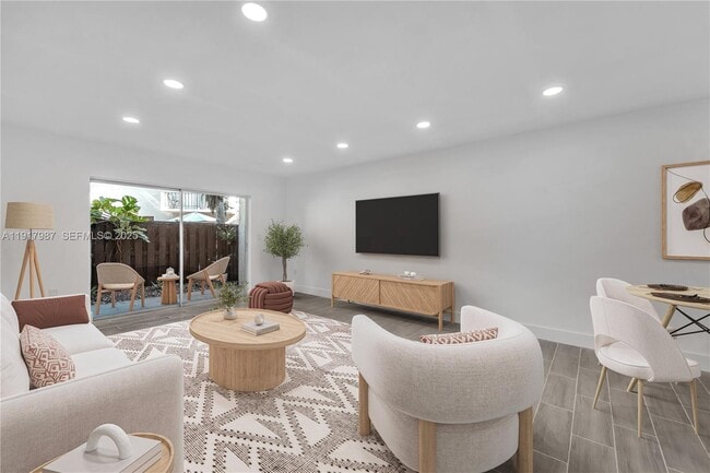 Photo - 13712 SW 90th Ave Unit 8