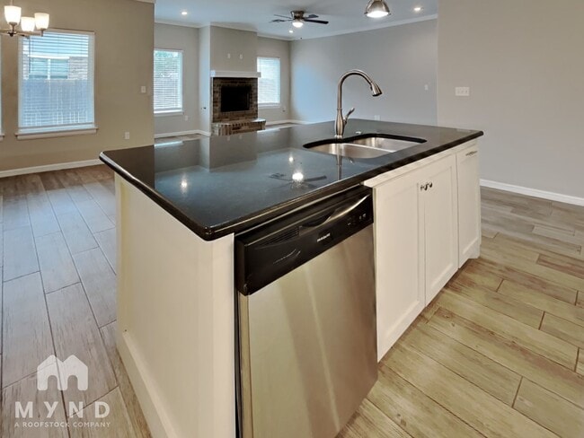 Photo - 12924 Firerock Cir