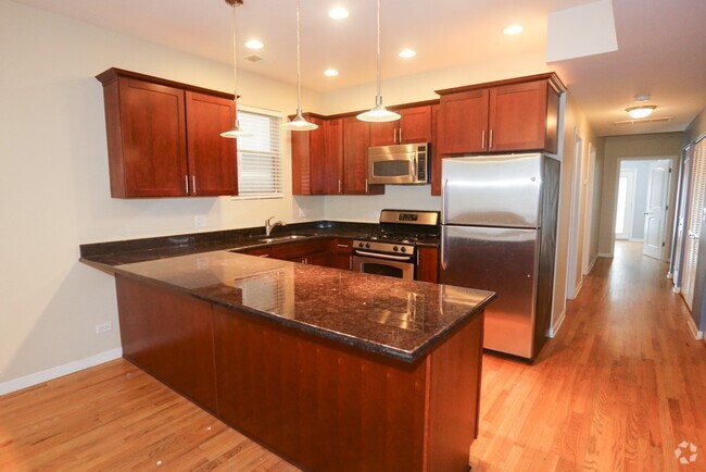 Building Photo - 1443 W Cortez St Unit G01C Rental