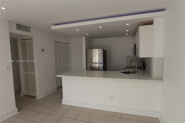 Photo - 801 NW 47th Ave Unit 614W
