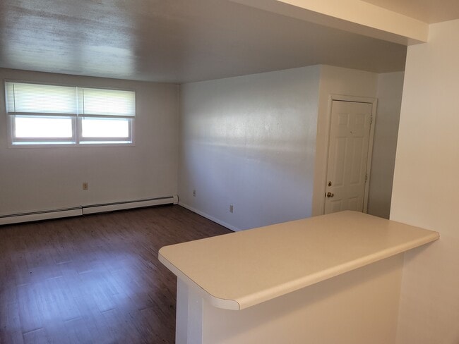 Photo - 1201 Wall St Unit 4