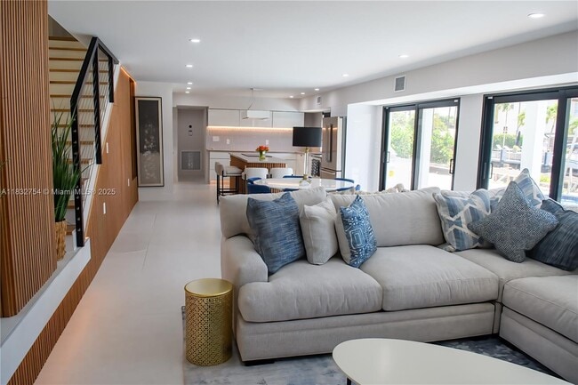 Photo - 1240 NE 27th Terrace House