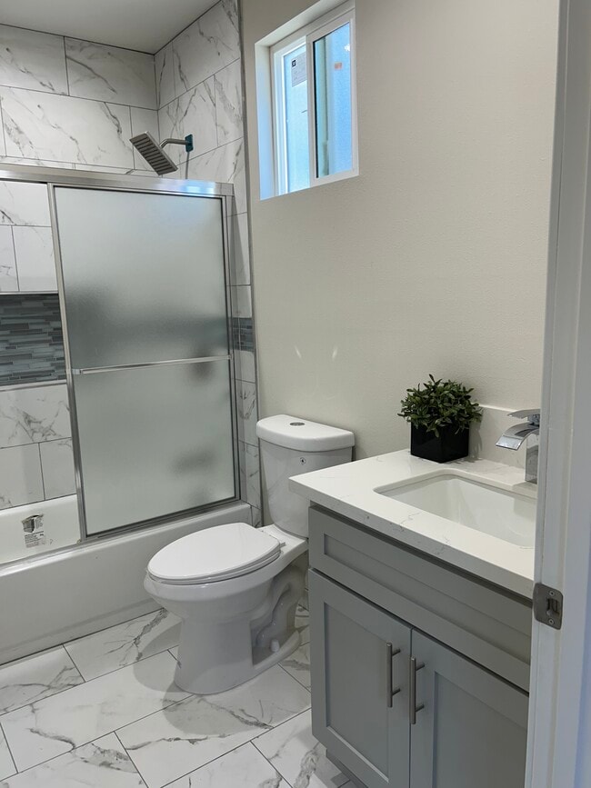 Photo - 10820 Croesus Ave