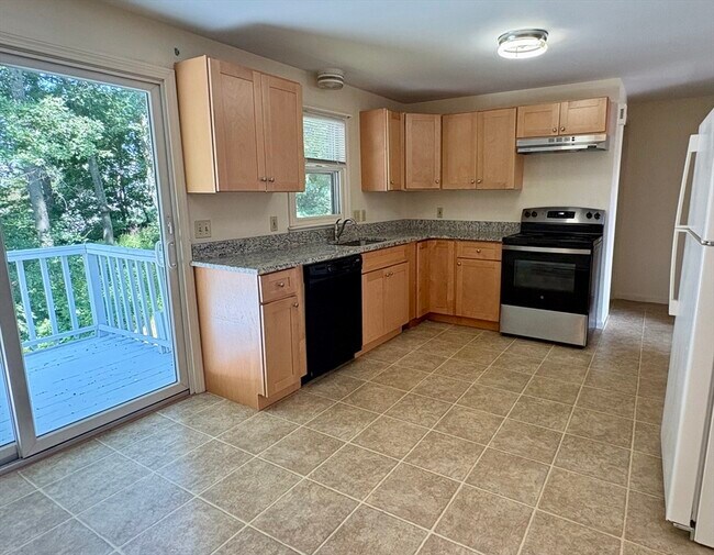 Photo - 9 Greenhalge St